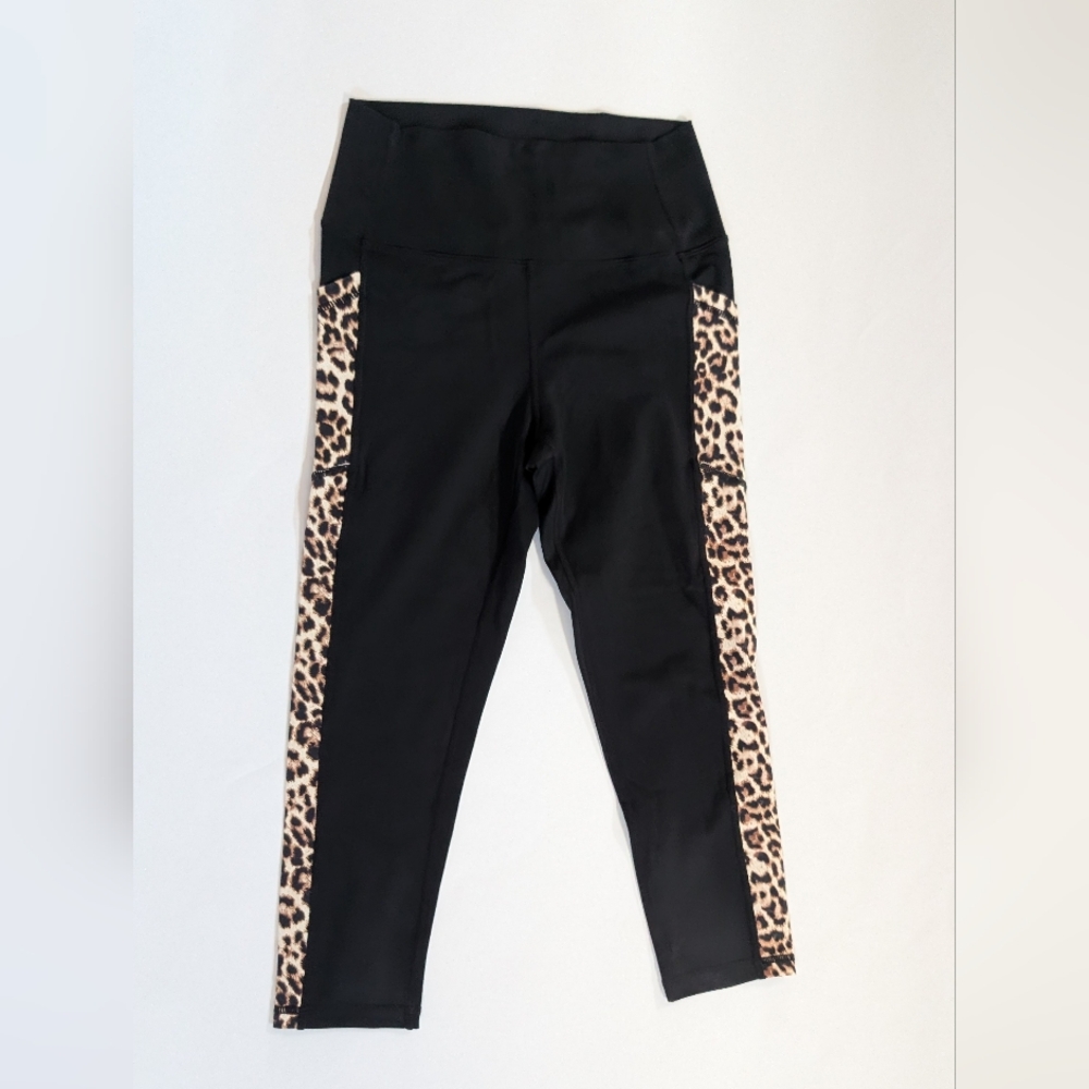 Zyia Active Leggings, 6-8, Black and Leopard 🐆